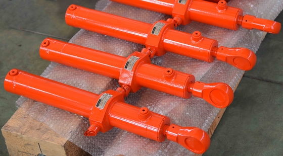 center trunnion type  Hydraulic Cylinders  customized hydraulic cylinders